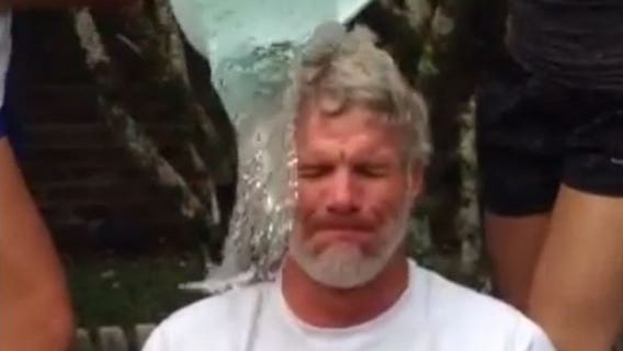 "It's a little chilly:" Brett Favre accepts Ice Bucket Challenge, who'd he challenge?