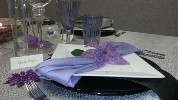 Hosting Thanksgiving? Check out these holiday entertaining tips