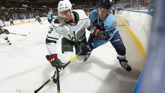 Milwaukee Admirals fall late to Iowa Wild