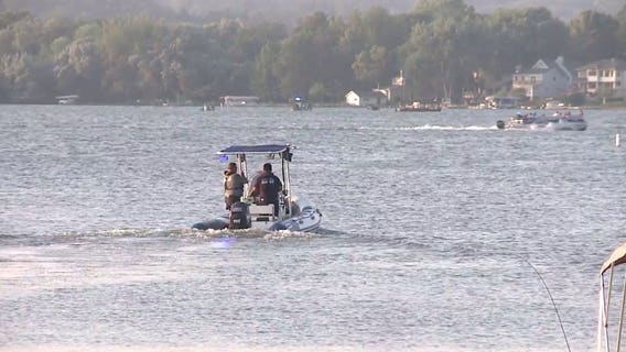'Recovery operation:' 22-year-old man disappeared in the water while swimming in Pewaukee Lake