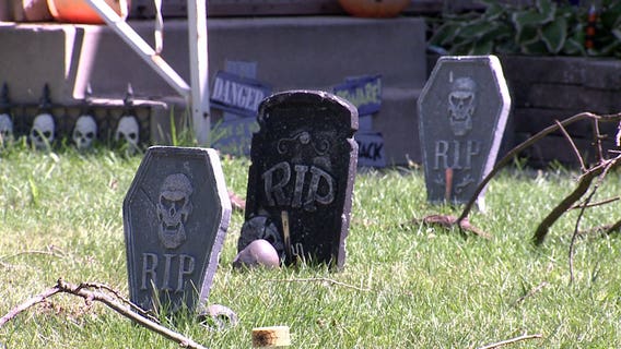 Homeowner celebrates Halloween a little more than most in Milwaukee