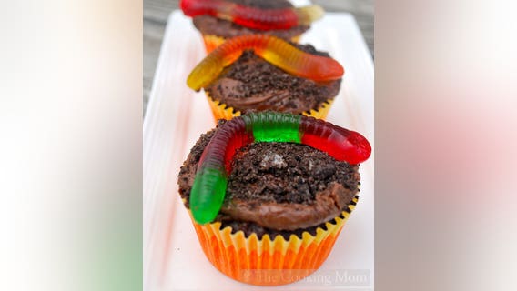 Bloody finger hot dogs: Creepy recipes your kids will love this Halloween