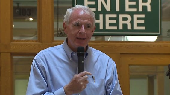 'Healthier living:' Mayor Barrett kicks off 2019 'Walk 100 Miles in 100 Days Challenge'