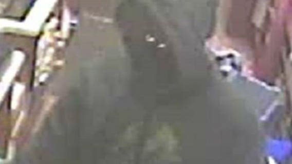 Caught on camera: Police seek suspect in robbery of Kwik Trip in Germantown