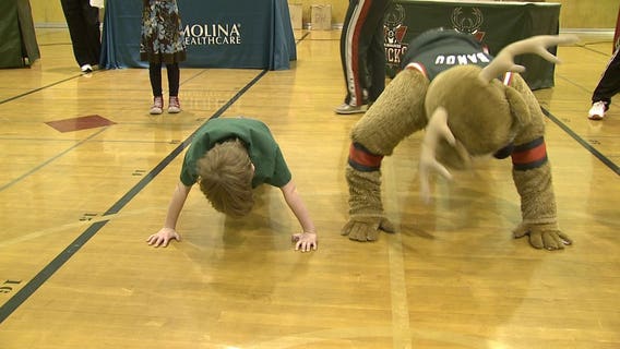 Bucks' Bango, Dr. Cleo promote healthy living at schools