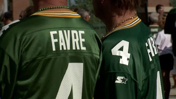 "We were waiting for Brett to come home:" Emotional day in Titletown for Favre's Hall of Fame induction