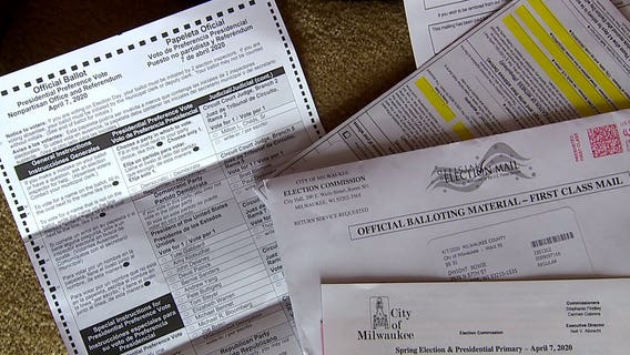 Wisconsin absentee ballots, Elections Commission deadlocked on rule