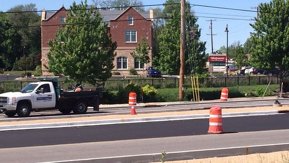 Suspect sought after robbery at bank in Wales prompts Bomb Squad response