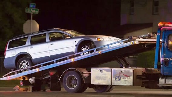 Busted in the buff! Police arrest naked man after pursuit on streets, Fox River