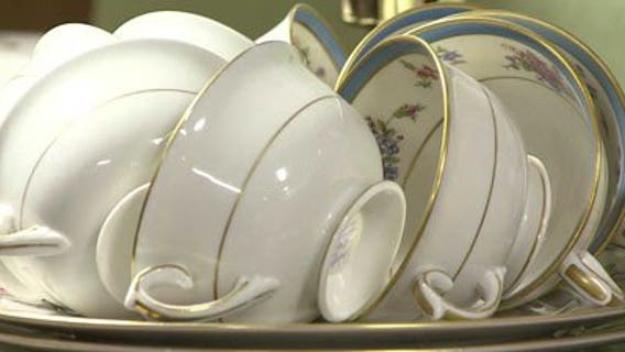 Contact 6 resolves two problems, gets back $1,000 for viewers