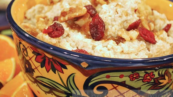 Yum! The Cooking Mom shares easy, delicious cranberry recipes