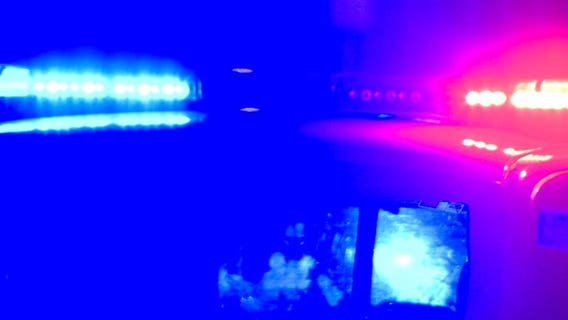 "Reckless convoy:" Suspects sought after 5 vehicles stolen in Illinois, chase reaching 115mph on I-94