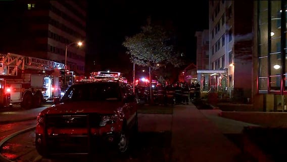 10 people rescued from windows in apartment fire on Milwaukee's east side