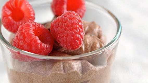 Hosting a holiday party? Easy, delicious holiday desserts that will wow your guests