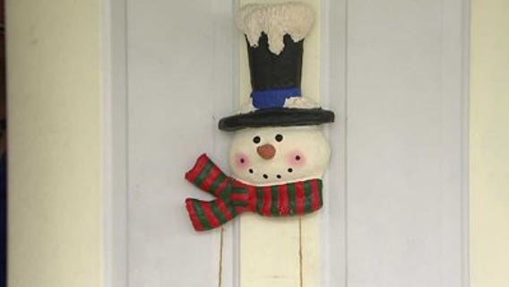 Contact 6: Be careful when purchasing from door-to-door sales people