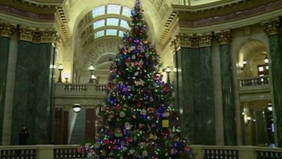 Walker announces search for 2013 Capitol Christmas tree
