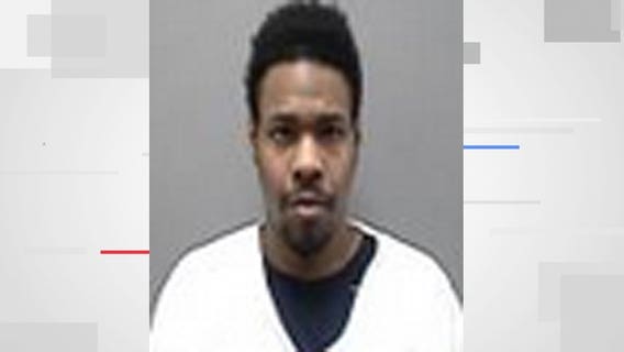 Racine man charged in liquor store theft; was wanted for domestic abuse, police say