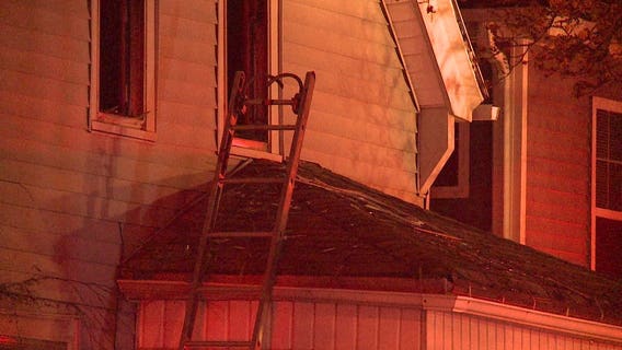 Firefighters quickly knock down blaze at vacant home near 28th and Fond du Lac