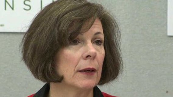 Democrat Kathleen Falk rallies union supporters