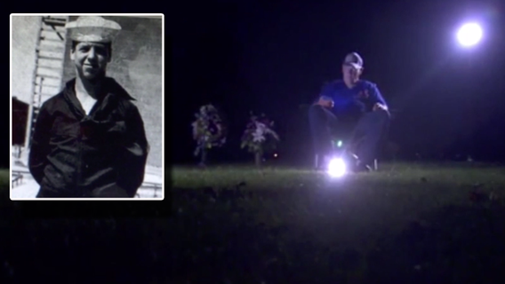 Man fulfills promise, drives 650 miles to listen to Cubs game at father’s gravesite