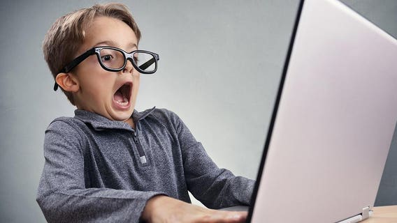 Teen sues parents for posting embarrassing childhood photos on Facebook