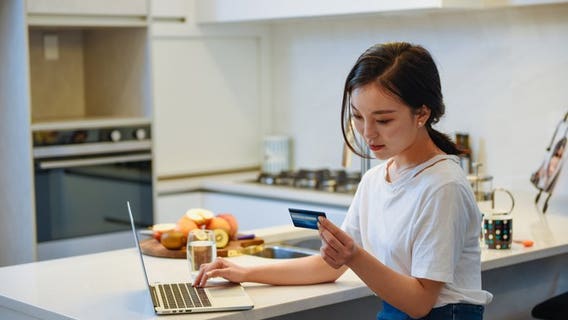 Streaming video, online retailers escape pandemic pounding