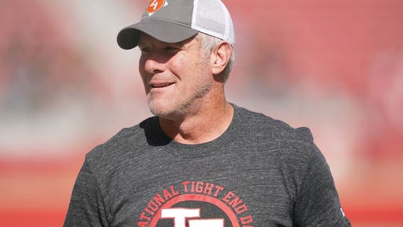 Former Packers QB Brett Favre named to 'NFL 100 All-Time Team'