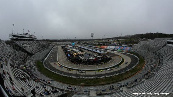 Snow forces NASCAR to postpone Cup race in Virginia