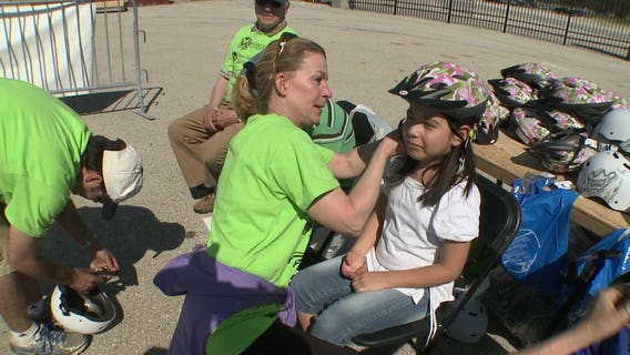 600 MPS students receive free bike helmets