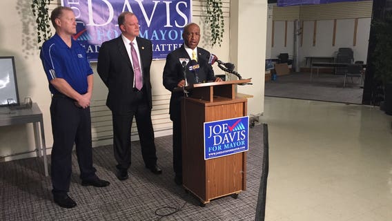 Milwaukee's firefighters' union endorses Alderman Joe Davis for mayor of Milwaukee
