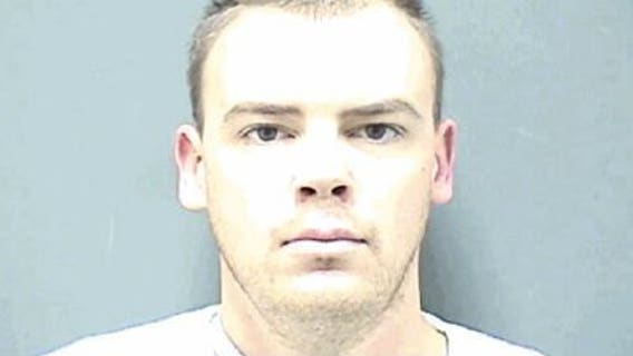 After writing "catch me if you can" in bomb threat, man pleads guilty