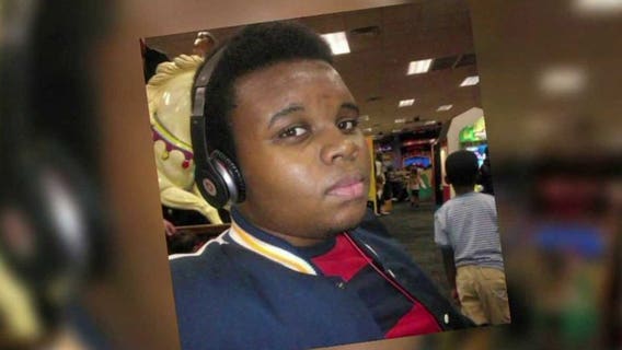 Michael Brown's mother seeks reopening of investigation