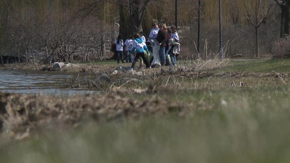 STEM Academy students clean up the parks