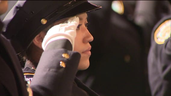 Daughter of hero officer killed on 9/11 graduates from NYPD Police Academy