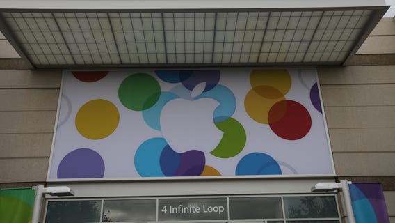 Apple apologizes for secretly slowing iPhone, drops battery prices