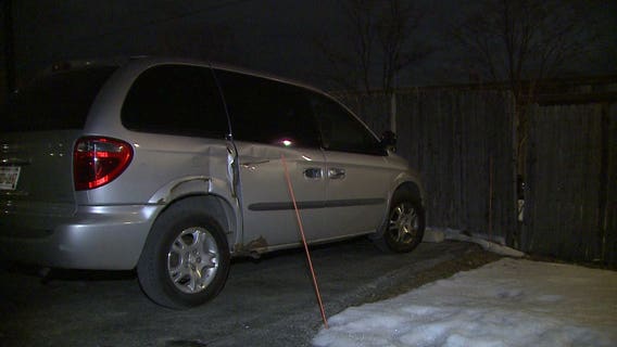 4 thefts in 4 days: Wauwatosa police say thieves targeting locked 'early 2000 Chrysler minivans'