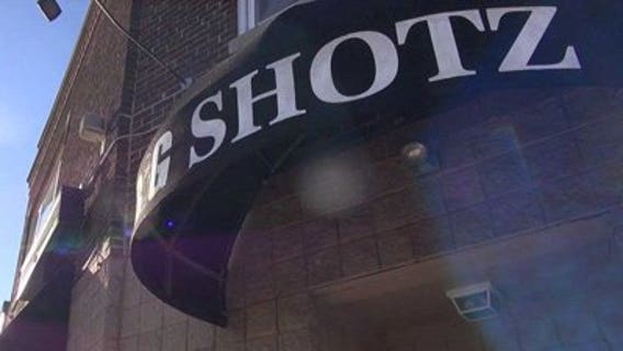 Kenosha sports bar fights to keep the music playing