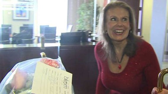 See Valentine's Day on the faces of those who receive flowers