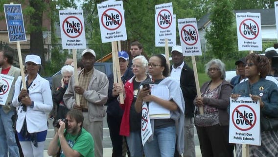 "We will not stand back:" MPS parents and teachers fight against failing school takeover proposal