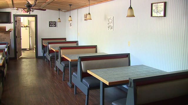 Pandemic economy a 'brutal time' for restaurants as costs rise, sales drop