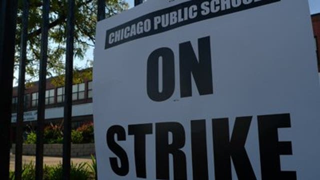 Chicago schools reopen after vote to suspend strike