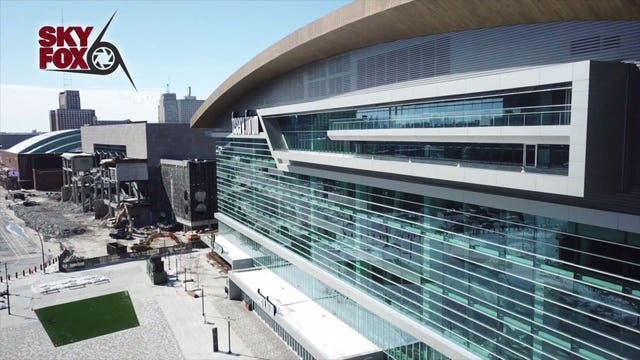 COVID-19 shots to be offered at Bucks game May 2: official