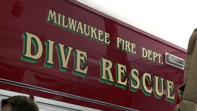 MFD: Divers pull man to safety after he fell into Milwaukee River