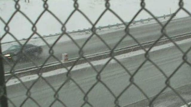 Salt trucks, plows keep roads clear for Milwaukee Co. drivers