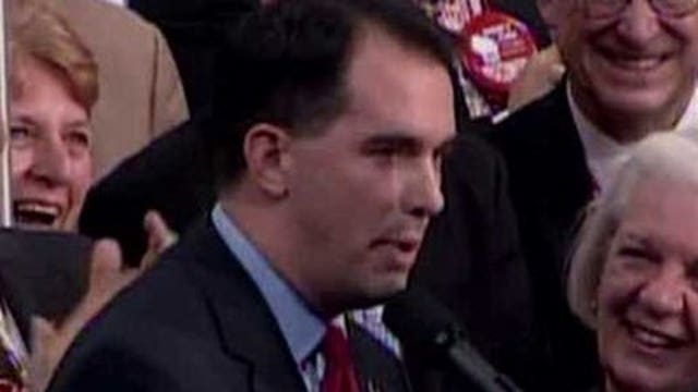 Gov. Walker delivers WI delegate "roll call" during Convention
