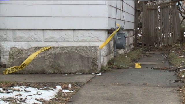 2 women, 1 man dead after double homicide, suicide: "I'm concerned about the kids"