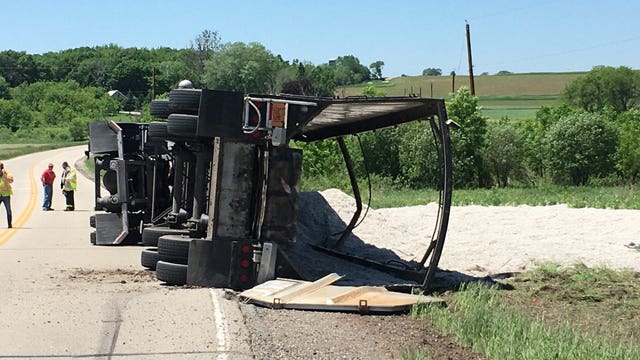 Semi carrying cotton seed crashes in Theresa, driver injured