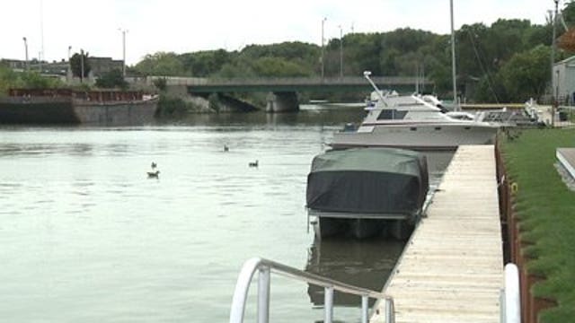 Man's body pulled from Kinnickinnic River near 4th and Becher