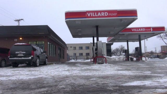 Police seek suspect after woman's vehicle stolen from gas station, a child still inside