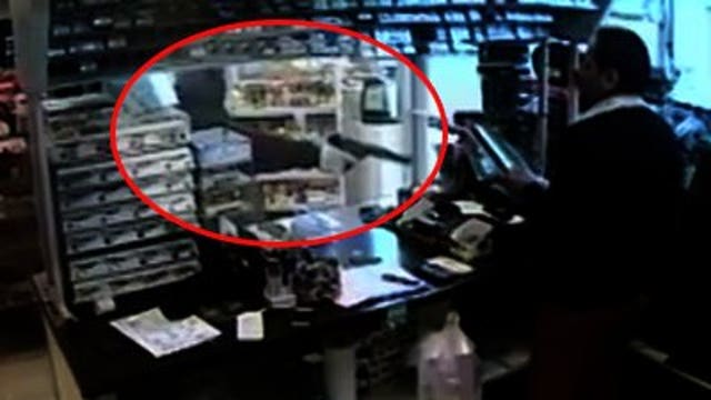 Armed suspect holds up gas station, MPD asks for help